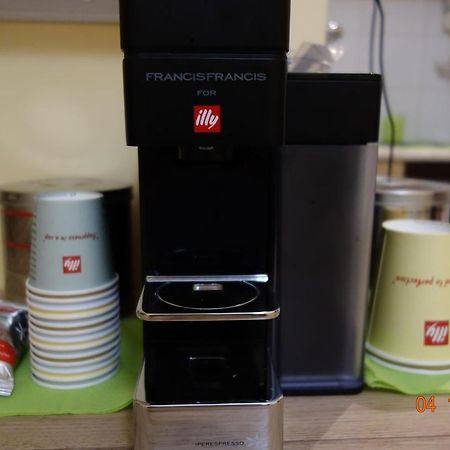 Apartment Studio Near Marousi Station Афины Экстерьер фото
